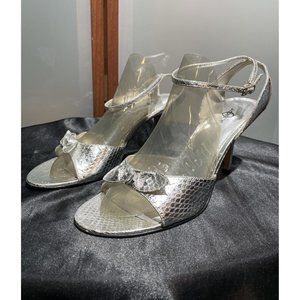 Joey O Amelia Silver Metallic Snake Print Ankle Strappy Peep Toe Heel Sandal 8 M